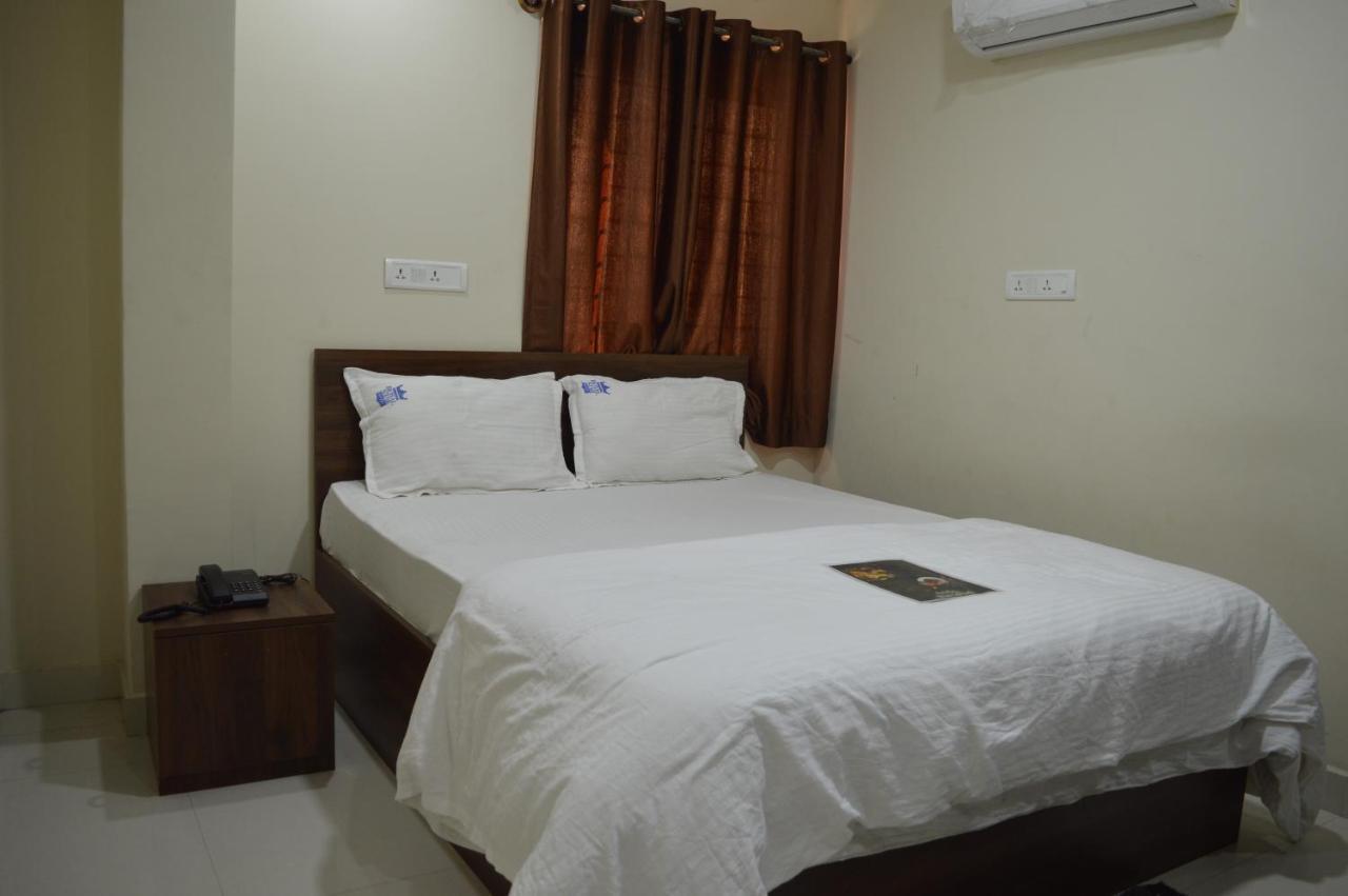 รอยัล สตาร์ โฮเต็ล - วิลสันการ์เดน Hotel บังกาลอร์ ภายนอก รูปภาพ